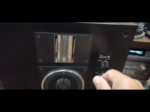 Victor・JVC TH-A5 JVC TH-A5 DVD home theater system at Crutchfield