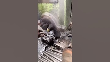 chain fastening process Good tools and machinery can increase work efficiency #automobile #machine