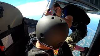 Cessna skydive exits