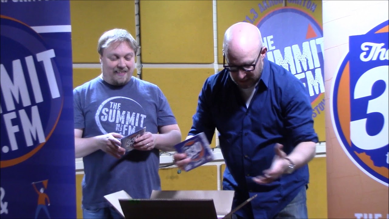 The Summit's 330 Sampler CD Volume 3 Unboxing