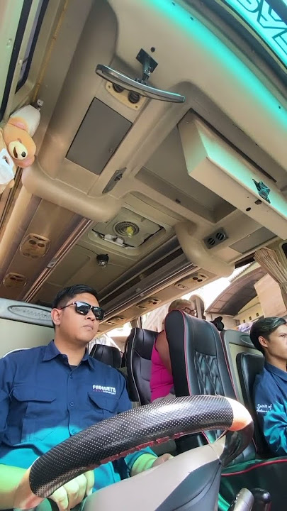 Driving a tour bus #mediumbus #sewabusmalang #sewabusmurah #status #story #storywa #reels #shorts