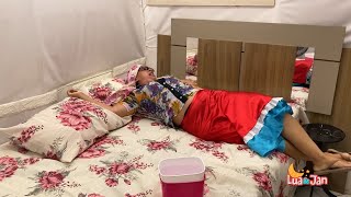 A Vizinha Deitou Na Cama De Lua