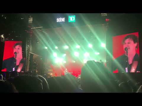 Vance Joy - Mess is mine (Live at Festival de Jazz de Montréal 2023)