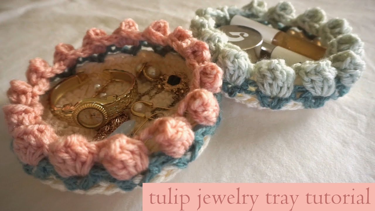 tulip flower jewelry tray  // easy crochet tutorial