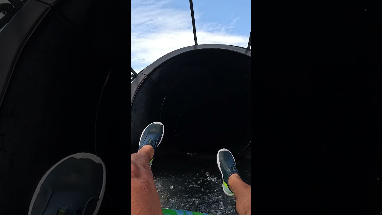 I rode the Black Lightning! Aqua Fantasy's Scariest Slide 😱⚡