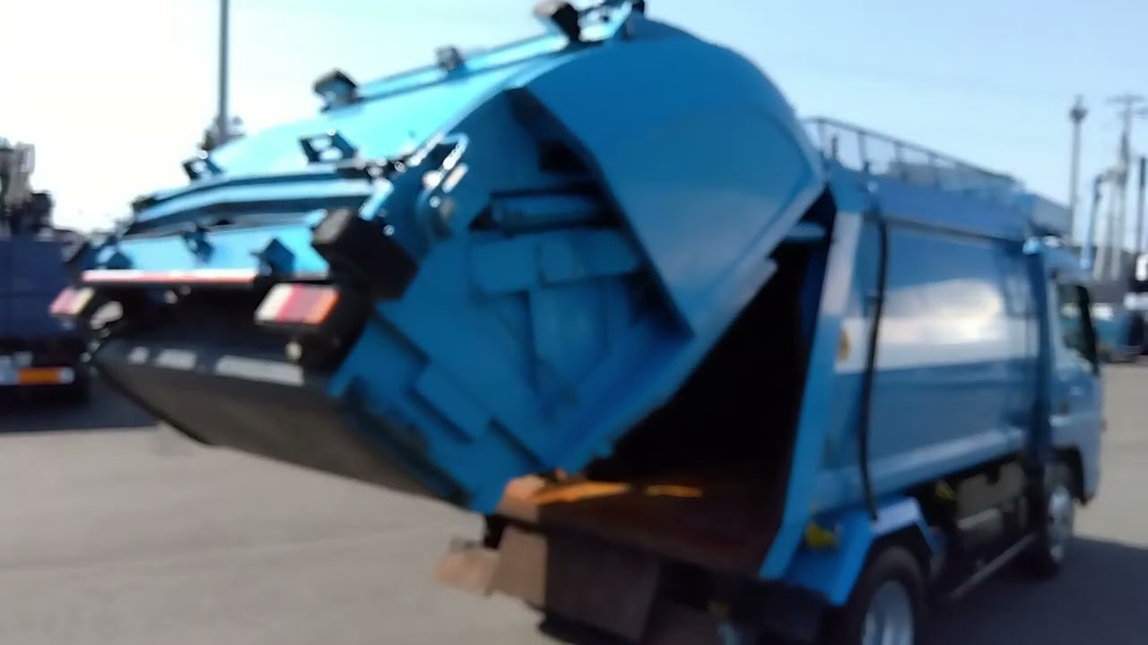 塵芥車] H24 キャンター 極東開発製 プレス式パッカー - YouTube