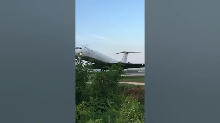 Plane Takes Off Too Late