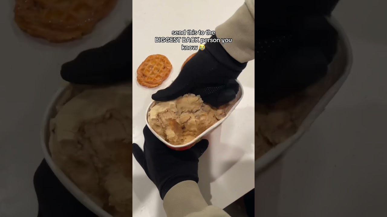 Watch honey buns and Reese’s peanut butter ice cream is the best duo on YouTube Watch honey buns and Reese’s peanut butter ice cream is the best duo on YouTube