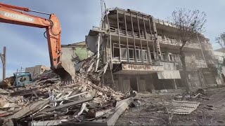 Air strikes ramp up in ongoing conflict with Iran