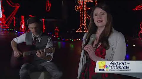 Charles Simon & Ashley Higginbotham Perform "O Hol...