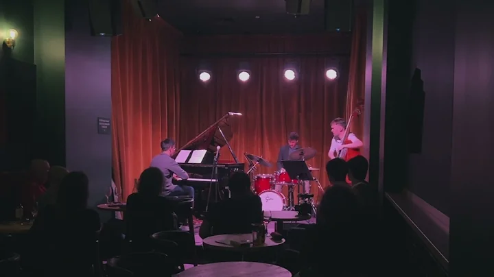 Russell Tay Trio - 'Chandra'