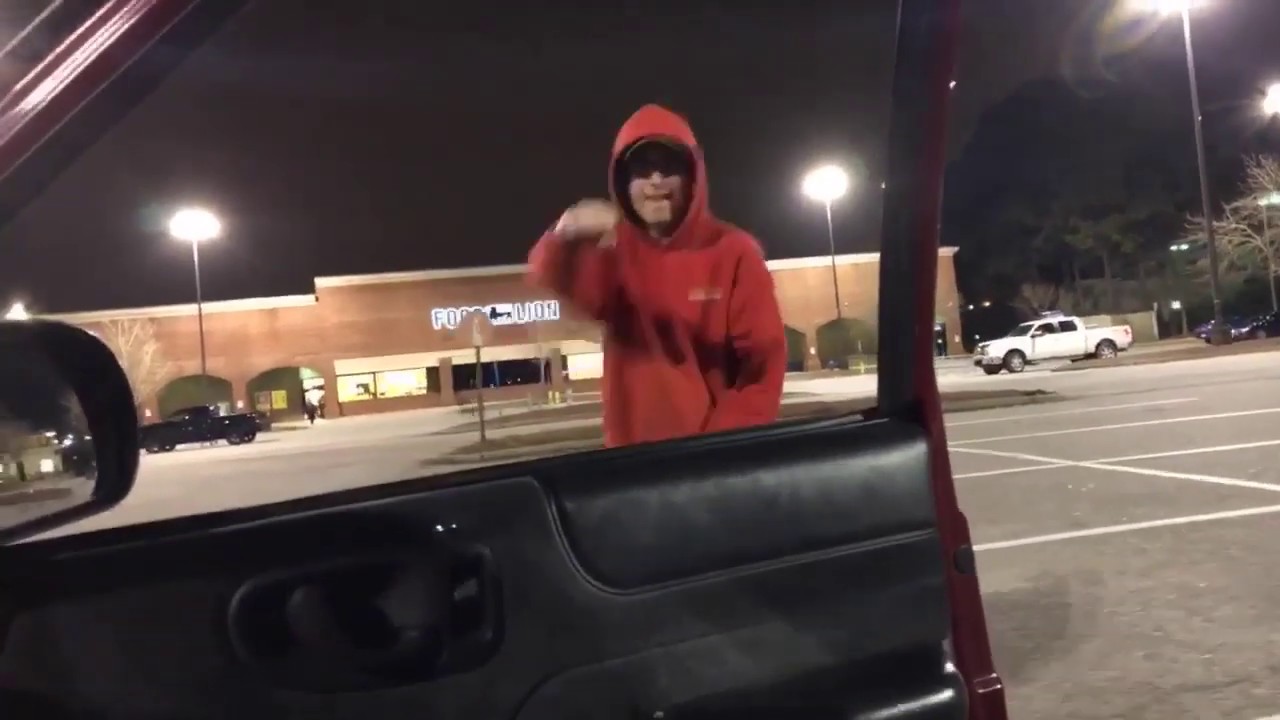 KeKe Challenge at Midnight! (Falls Down)