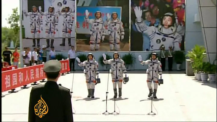 China sends first woman into space - DayDayNews
