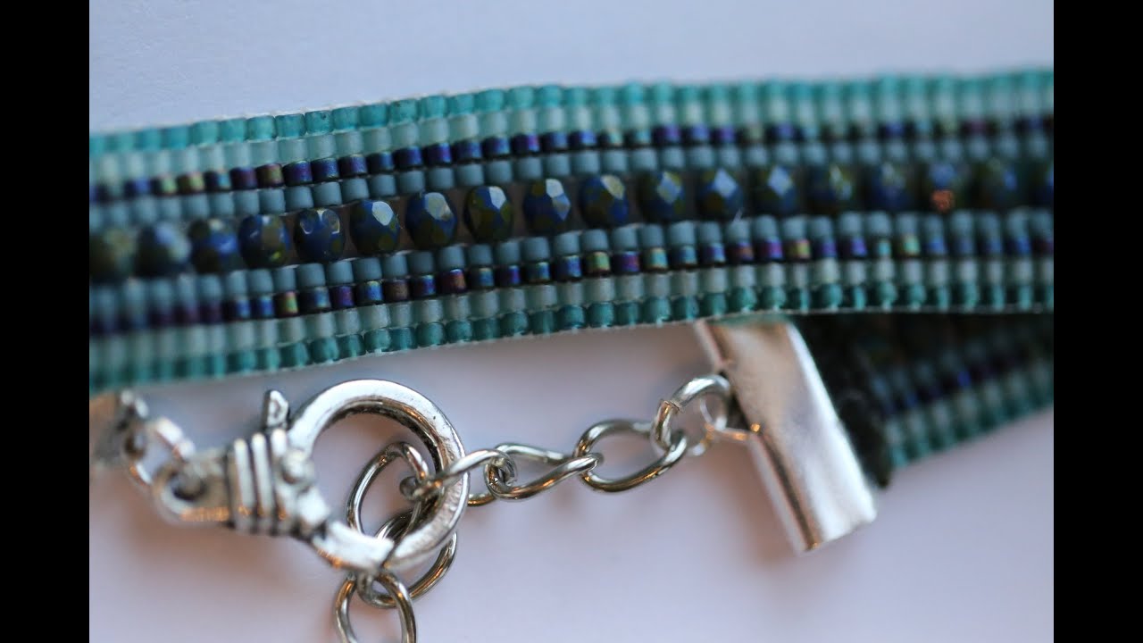 Bead Loom Bead Weaving Tutorial with Delica seed beads - YouTube