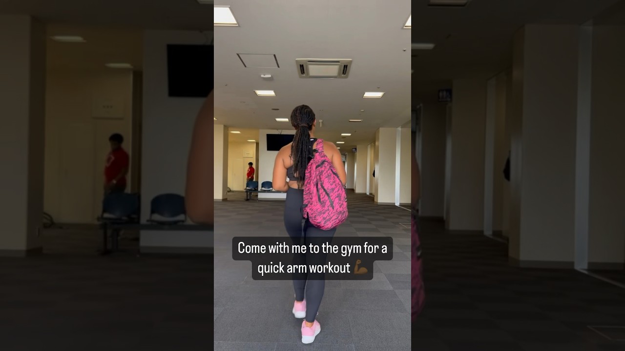 Mom body goals! Quick Arm Workout!  