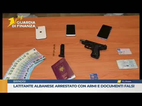 Video Latitante albanese arrestato con armi e documenti falsi