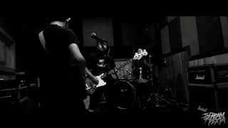 Scream Of Vexia - The Traitor (LIVE)