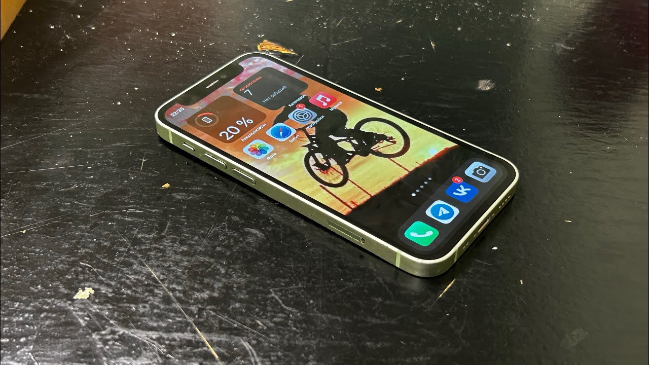 iPhone 12 mini спустя неделю использования  - есть большие минусы ￼￼