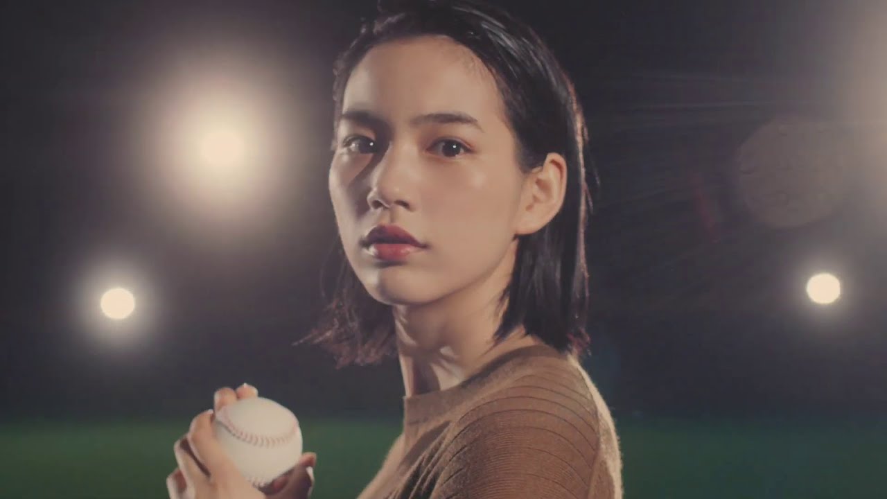 年 玲奈 ユニクロ 能