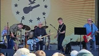 Los Lobos, John McCauley  Nels Cline: 'La Bamba' (7/30/2023; Newport Folk Festival; Newport, RI)