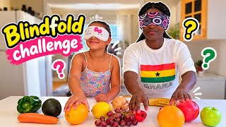 Mom vs daughter blindfold challenge 😂