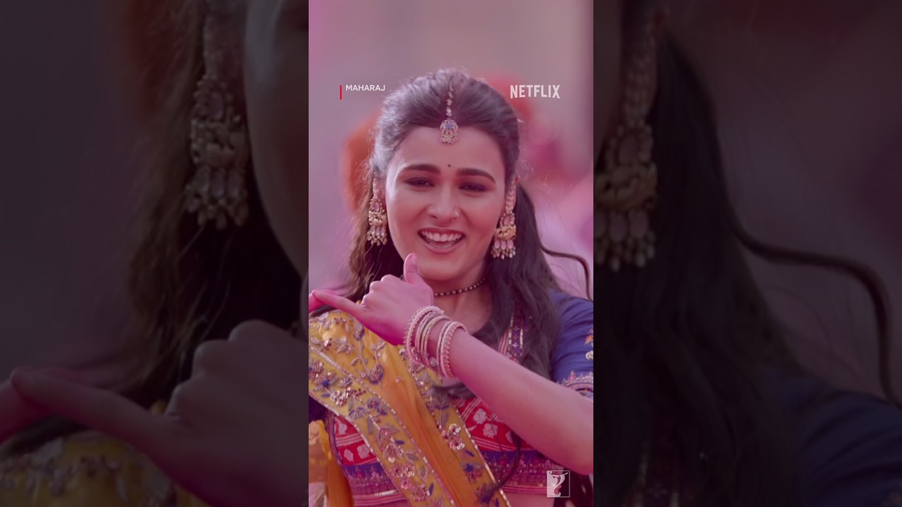#HoliKeRangMa dholida dhol vaage 🕺| #Maharaj | #ShaliniPandey | #JunaidKhan | #Dance poster