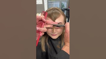 IM going to cut a BEAUTIFUL set of BANGS