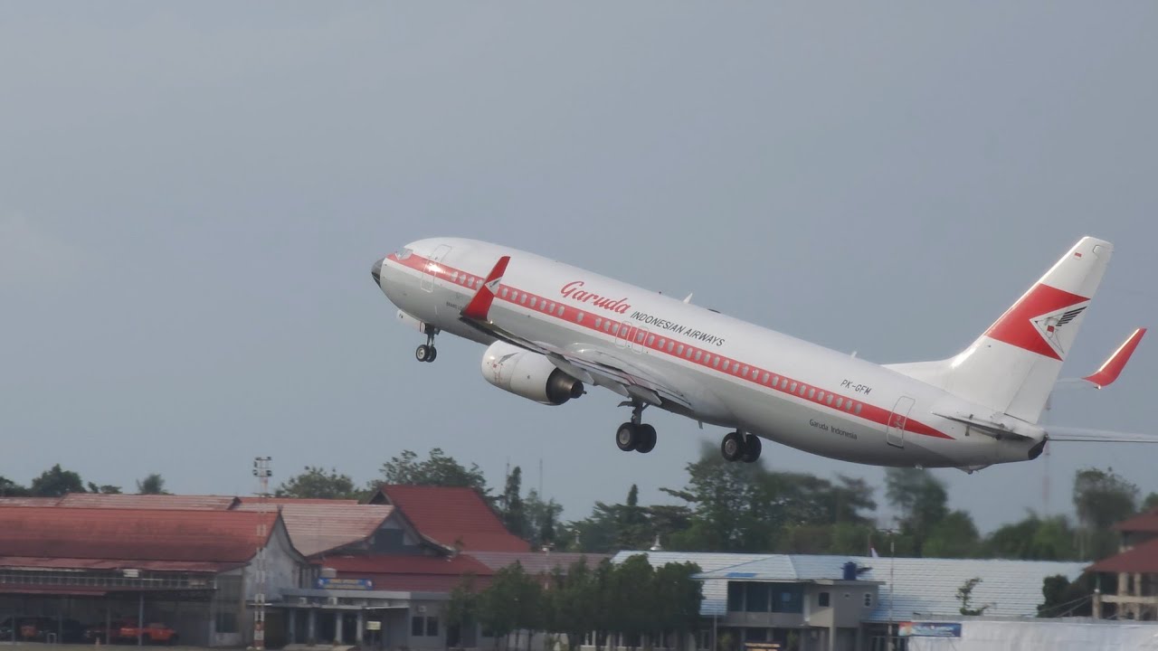Planespotting Syamsudin Noor Airport BDJ 18 January 2026 