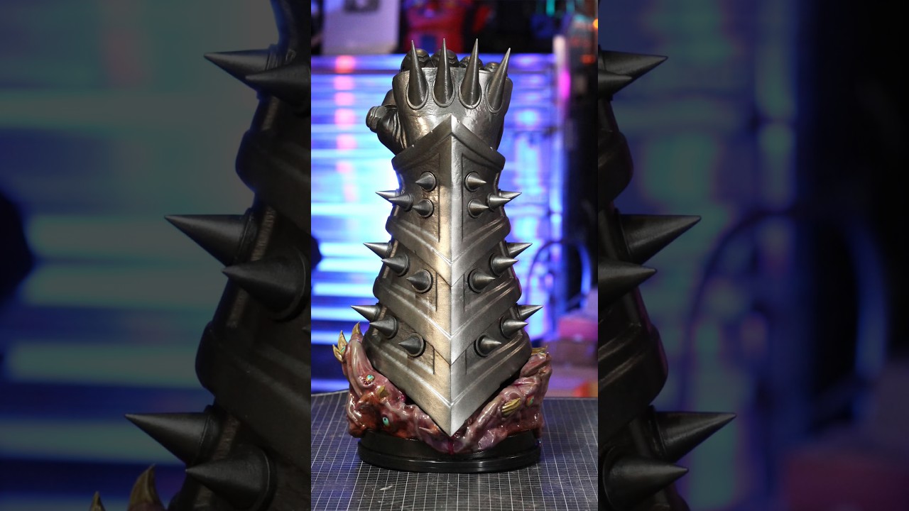 Dungeon Crawler Carl Gauntlet Free stl #dungeoncrawlercarl #dcc #dungeoncrawlercarlcosplay #cosplay