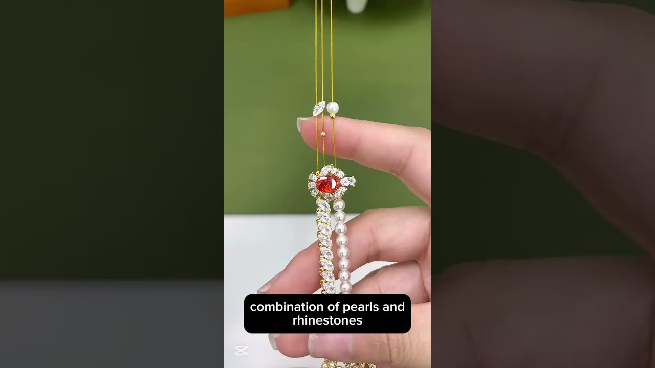 Diy Cute Beaded Bracelet Making | rhinestone and pearl bracelet with big center rhinestone 