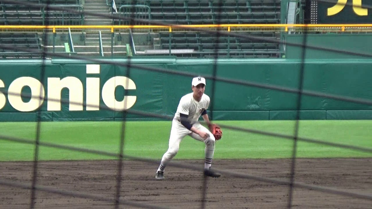 18 高校野球 日大三 日置航主将の守備 センバツ注目選手 Youtube