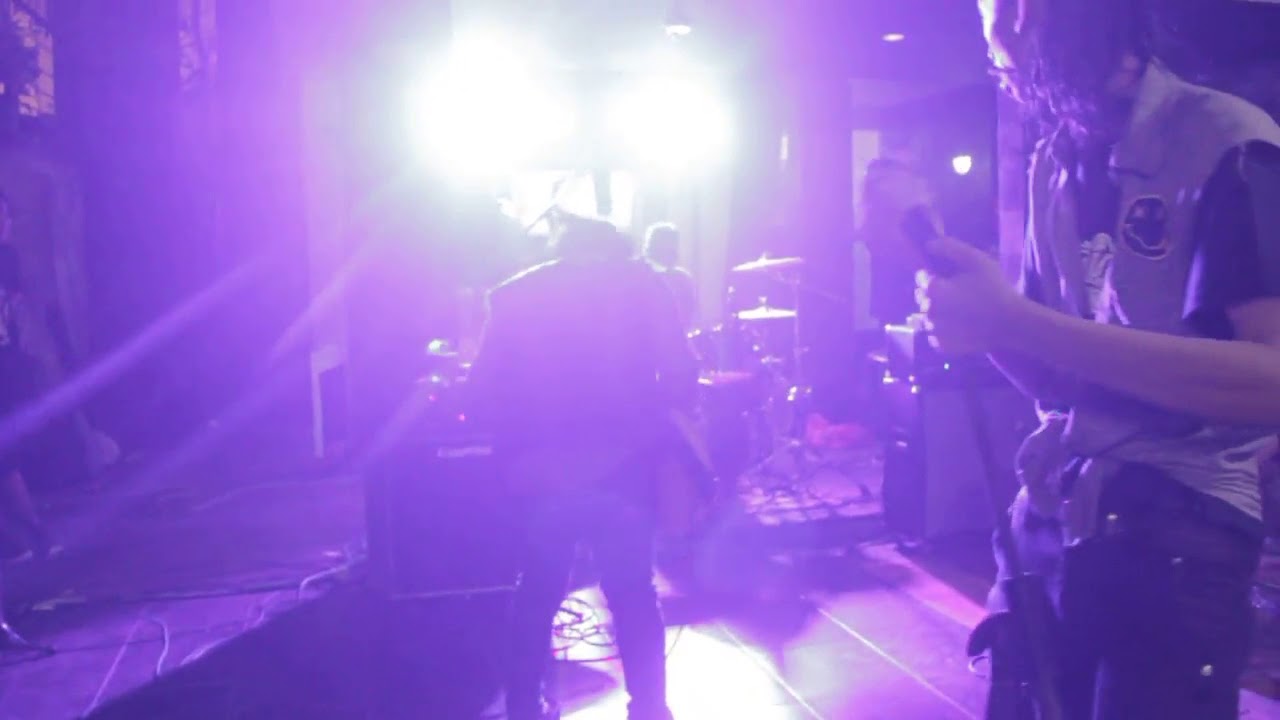 The Old Pines - Orasi (Live at Ijen Cafe Surabaya/Underground Dweller)