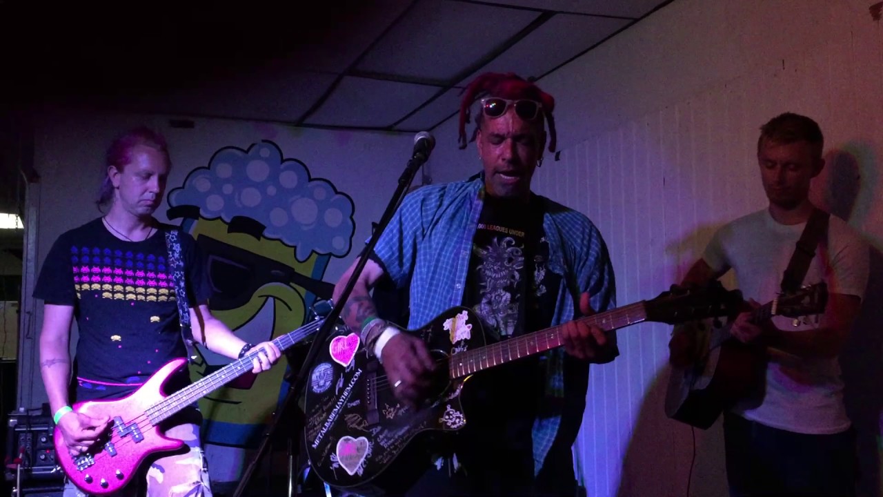 Chuck Mosley - Faster Disco (Faith No More song), live in New York 2017