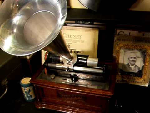 Columbia Graphophone plays - That's Where I come I...