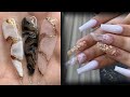 UÑAS EFECTO MÁRMOL. UÑAS EN ACRÍLICO Y PAPEL ORO.