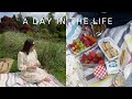 A Day In The Life: The Perfect Picnic | THE DAILY EDIT | AD | The Anna Edit
