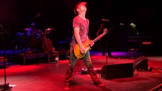 Jonny Lang - Turn Around EPIC Solo (Live London 25th April O2 Shepard's Bush)