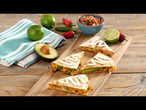 वीडियो: चिकन, बेकन और एवोकैडो के साथ Quesadillas