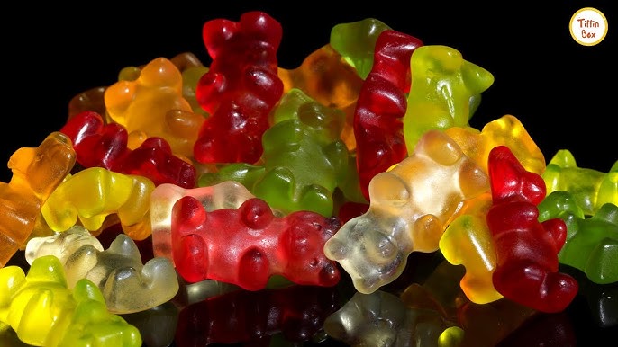 Vegan Gummy Bears (No Gelatin Gummies Recipe) - Elavegan