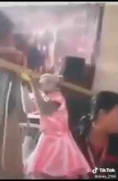 tiktok viral | the melodious sound of the flat road song #tiktokviral#storywa#viral#jalandatar#