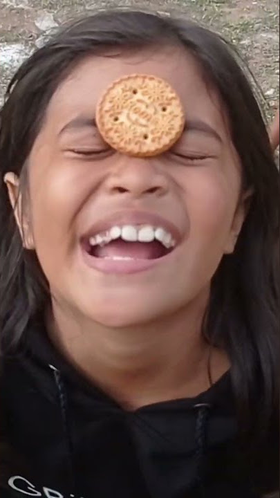 Lomba Makan Biskuit ke dalam Mulut #21 Agustus 2022