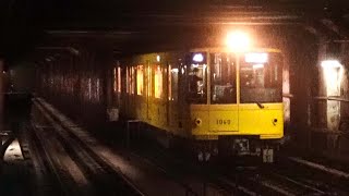 東京メトロ1000系特別仕様車　銀座線（末広町）/　Tokyo Metro 1000series (Retro style)　Ginza Line　Suehirocho,Tokyo【でんしゃしん】