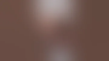 مقطع رومانسي مص الشفايف نار 