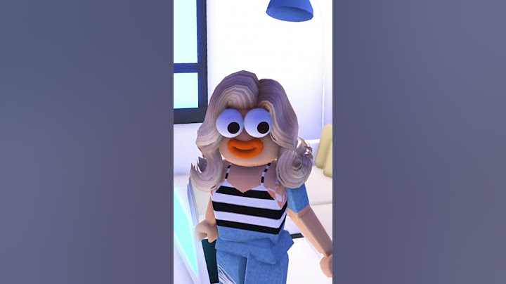 When Mom believes EVERYTHING on TV…💀🤪 #adoptme #roblox #robloxshorts