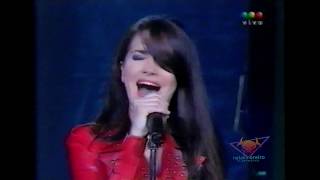 Oreiro cantando Un Ramito de Violetas EN VIVO | Susana Gimenez - Telefe  (2001) #OreiroFlashBacks