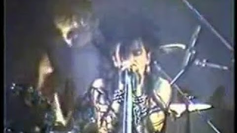 ADS - Waiting For The War + I Wish I Wasn