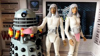 Ruins of Skaro Collector Figure Set | Character Online Exclusive | Doctor Who