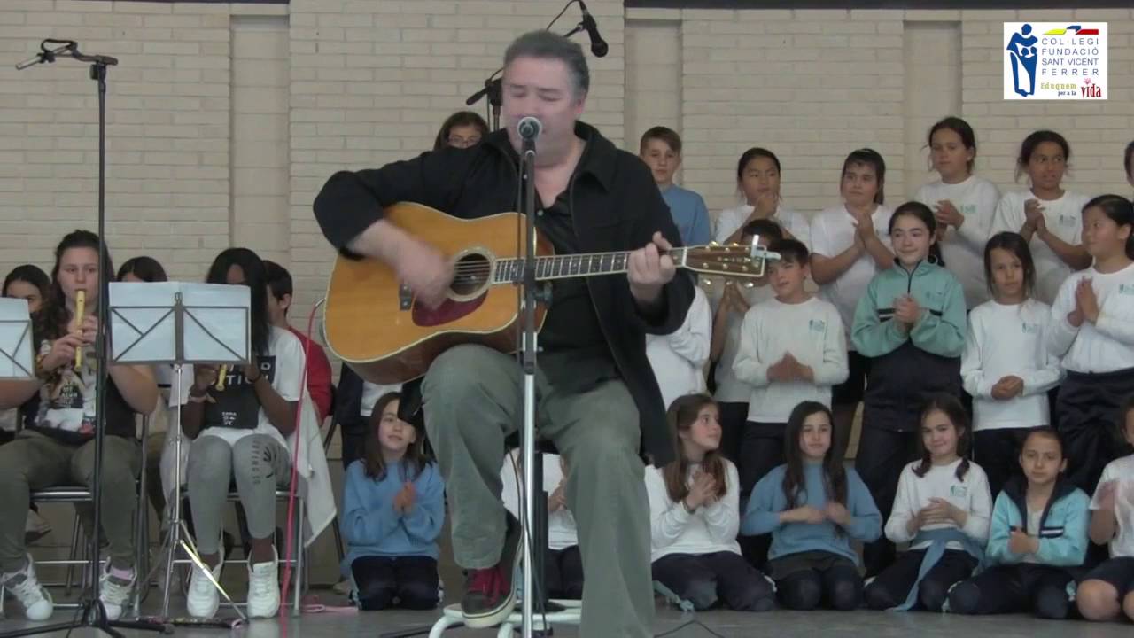 Carlos Goñi (Revolver)