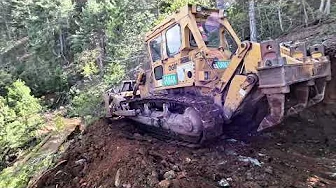 CAT d7g BULLODOZER ORMAN YOLU YAPIM İŞİ #işmakinaları #komatsu #buldozer  Dense Stone and Rock