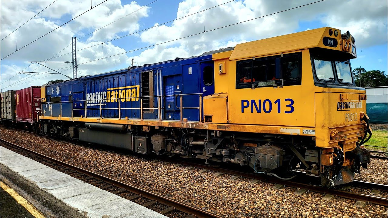 Australian Freight Trains in Action | Pacific National Heavy Haul Cargo Compilation 4K
